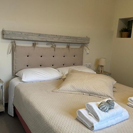 Kasteli Suite Poros Town المظهر الخارجي الصورة