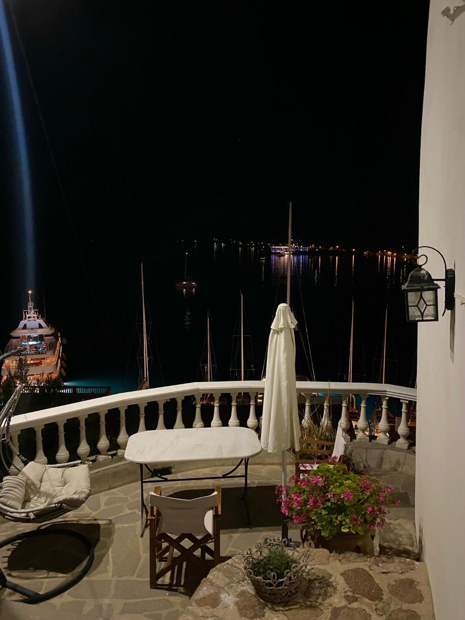 Kasteli Suite Poros Town المظهر الخارجي الصورة