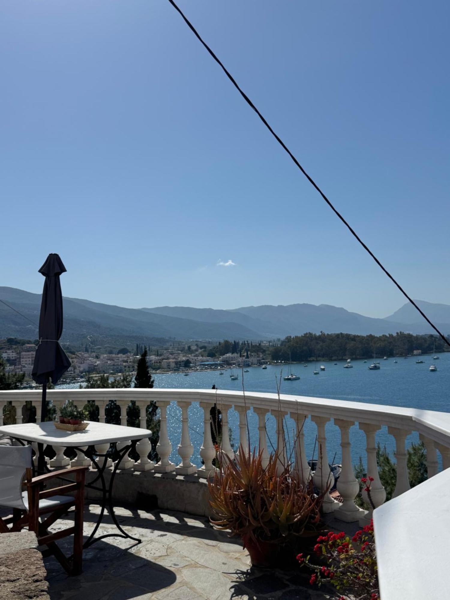 Kasteli Suite Poros Town المظهر الخارجي الصورة
